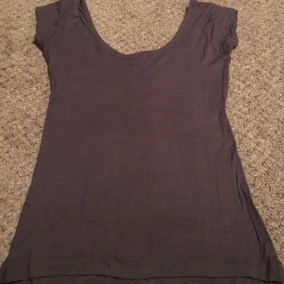 Wide shoulders top - Picture 2 of 2